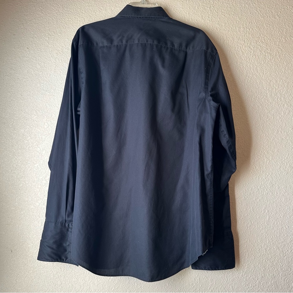 Calvin Klein Men’s Black Dress Shirt - Picture 6 of 6